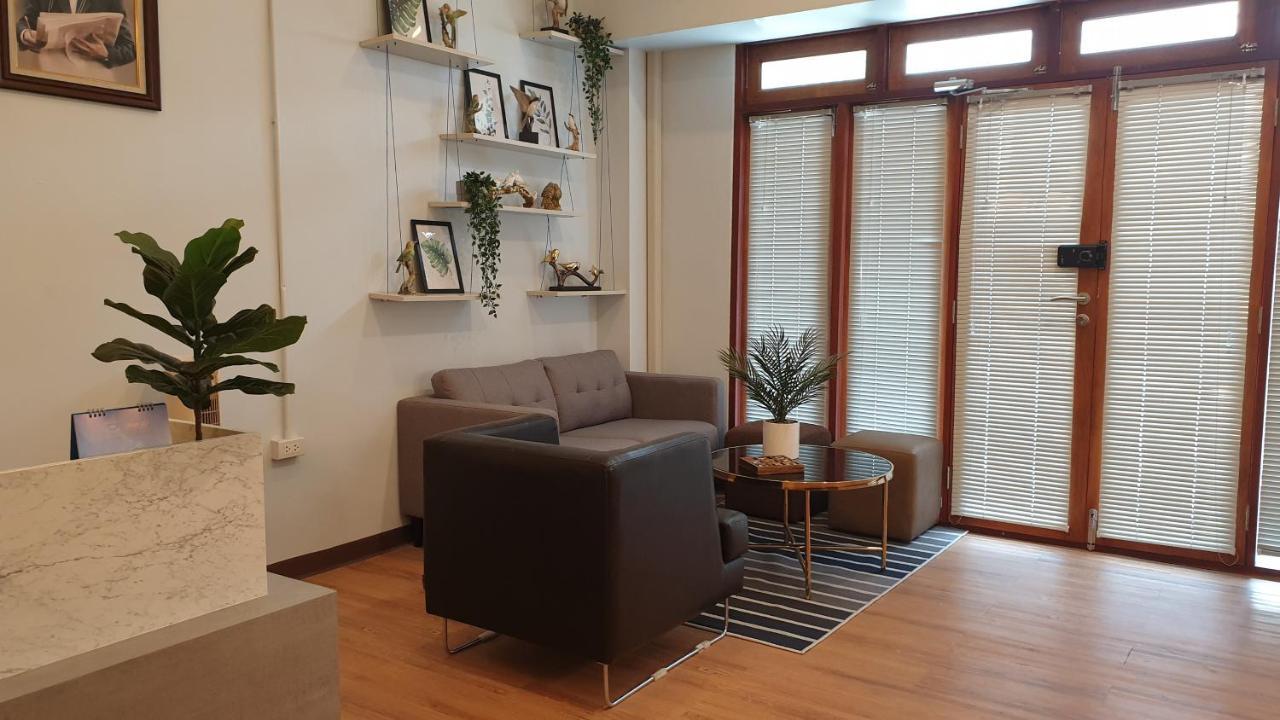 Nature Village Hostel 방콕 외부 사진