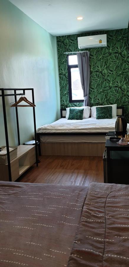 Nature Village Hostel 방콕 외부 사진